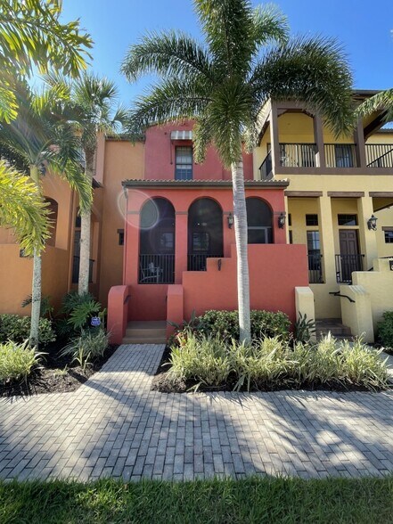 Building Photo - 8346 Esperanza St