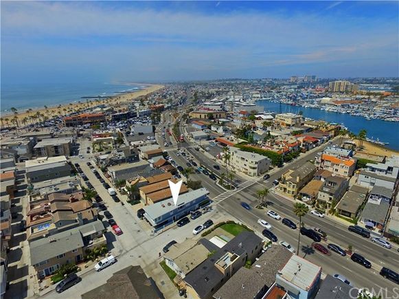 Building Photo - 111 19th St