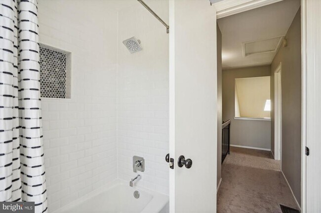 Building Photo - 13508 Coates Ln