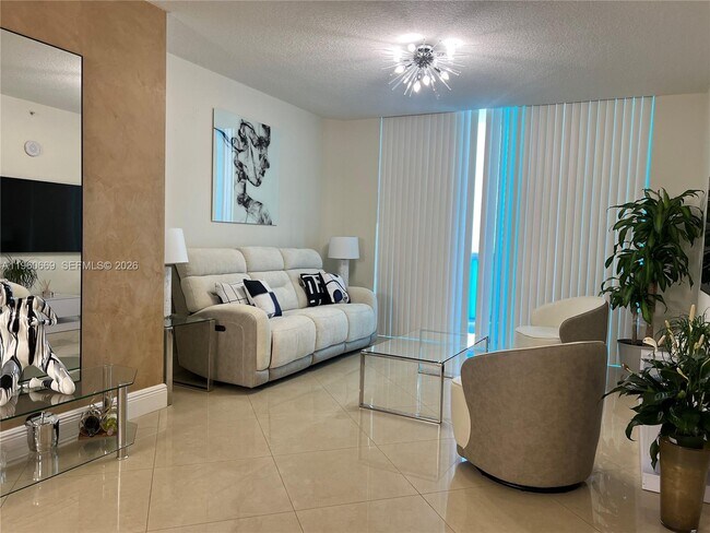 Building Photo - 16699 Collins Ave