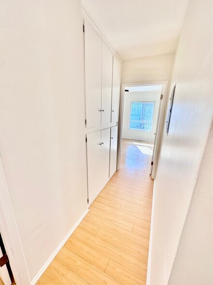 Building Photo - 1601 S Shenandoah St