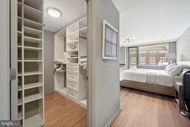 Building Photo - 1325 18th St NW