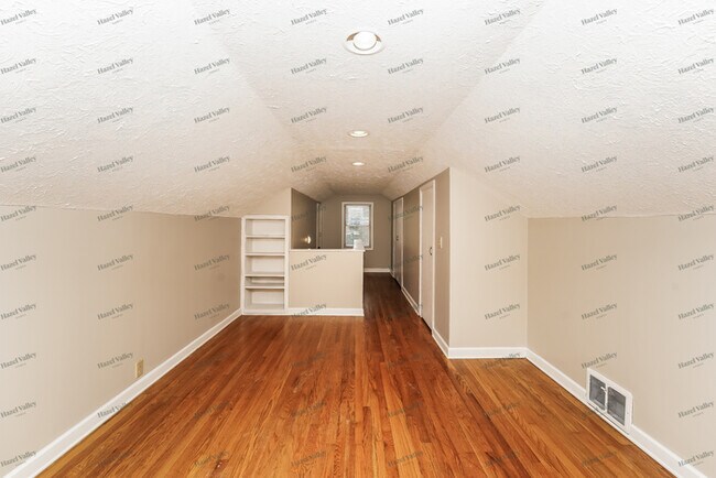 Building Photo - 2239 11th St