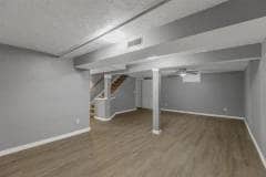 Building Photo - 400 Deerfield Ct