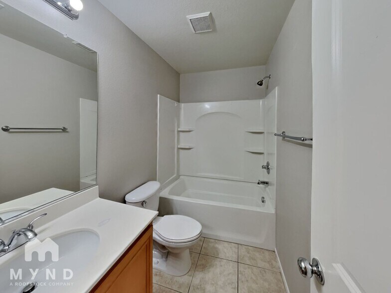 Building Photo - 60 Foxworth Ct