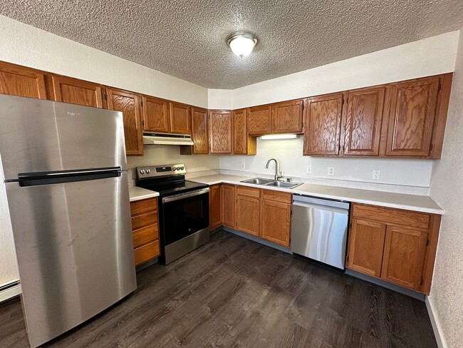 Primary Photo - Updated 2bed/1bath Condo at Castle Place