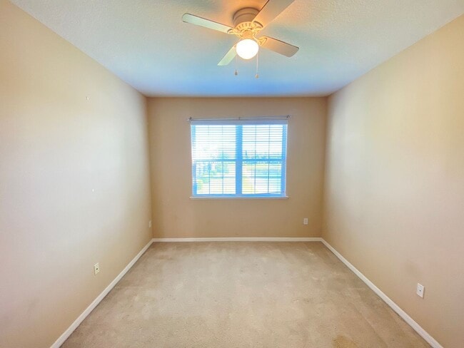 Building Photo - 519 Terrace Spring Dr