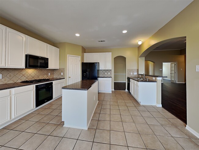 Building Photo - 3493 Cedar Prairie Dr