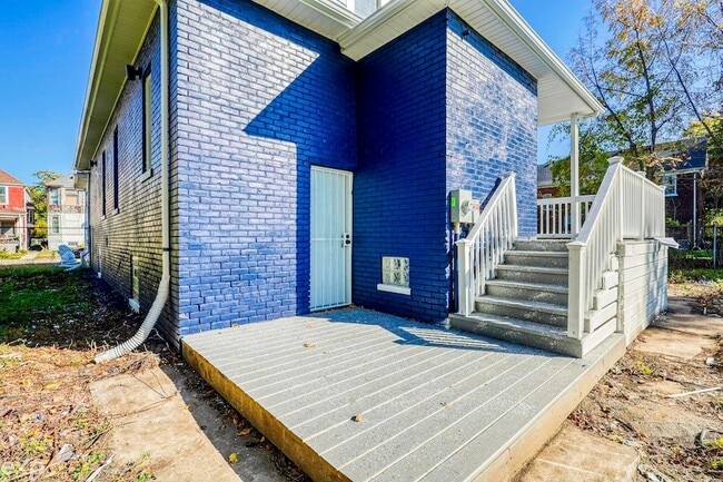 Building Photo - 2513 Concord Ave
