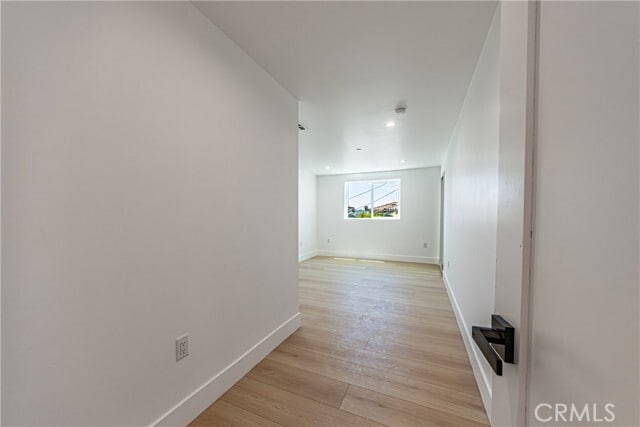 Building Photo - 1559 S Ogden Dr