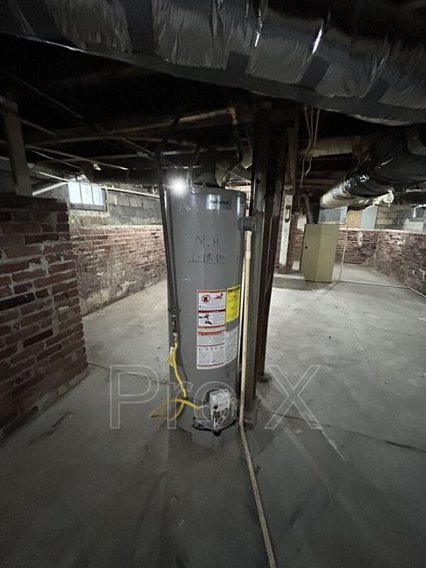 Building Photo - 113 W Forest St