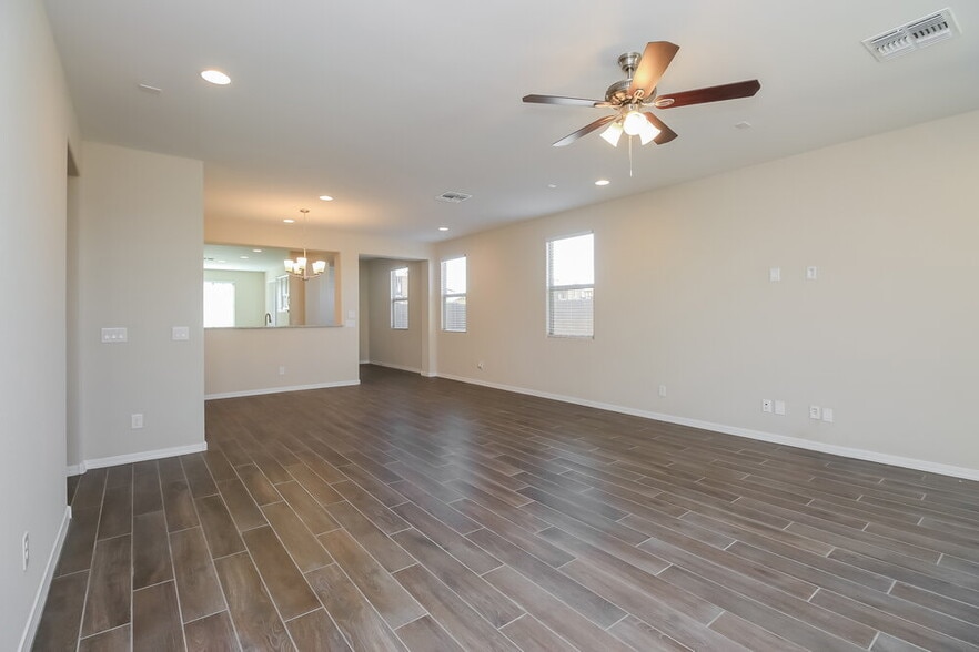 Building Photo - 1604 Flintlock Dr