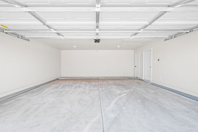 Building Photo - Brand New Construction In Slaton ISD