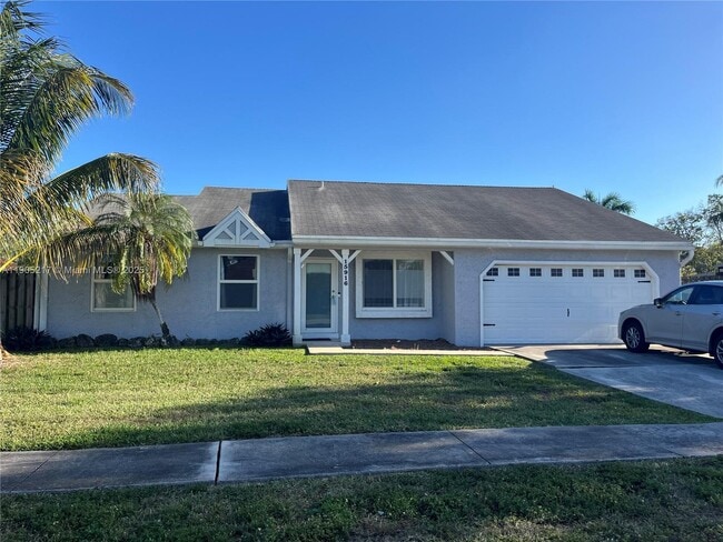 Building Photo - 15916 E Wind Cir