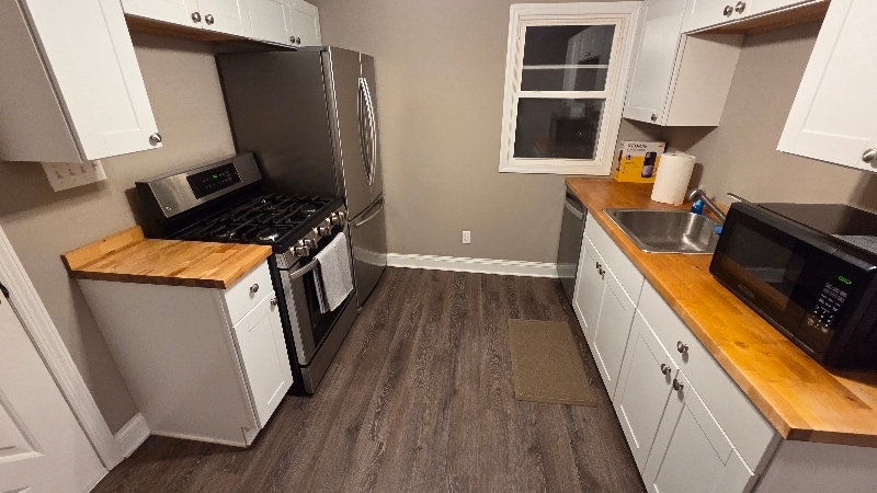 Building Photo - 7318-7320 Wakefield Ave