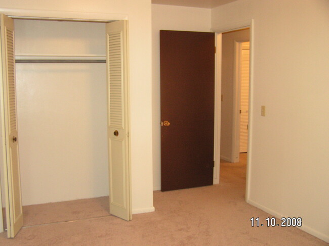 Single oversized closet in secondary bedroom - 1360 E Poplar St