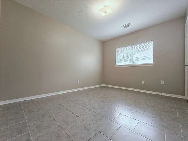 Building Photo - 2506 Teal Run Place Dr