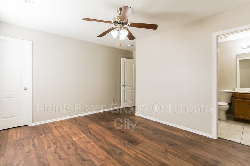 Building Photo - 6136 Cielo Terrace