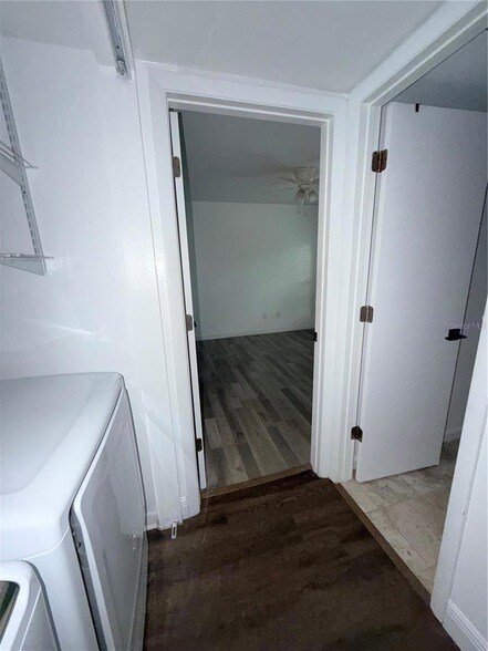 Building Photo - 5920 7th Ave W