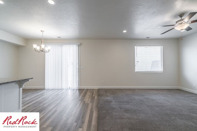 Building Photo - MOVE IN SPECIAL!!! $200 off first full mon...