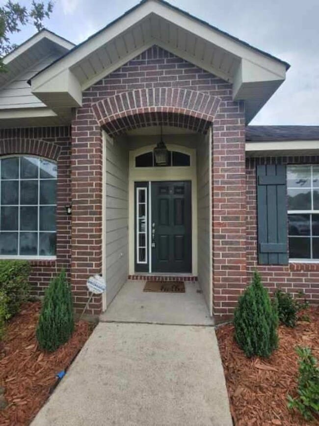 Building Photo - 265 Avondale Ln