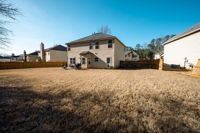 Building Photo - 7445 Absinth Dr