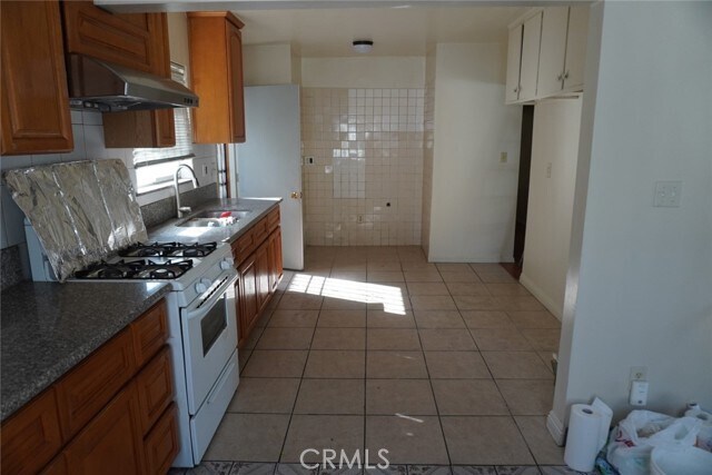 Building Photo - 3509 Marmion Way