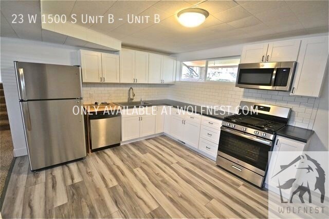 Building Photo - No Security Deposit Option! Incredible 3 B...