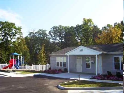 Building Photo - Meadows Apartments