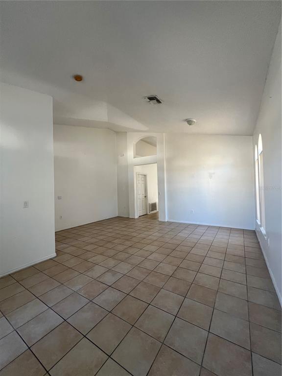 Building Photo - 617 Lake Biscayne Way