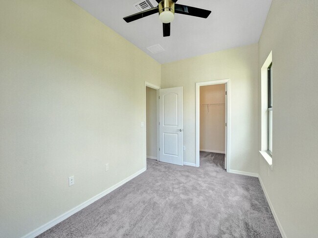 Building Photo - 4825 Chantily Road