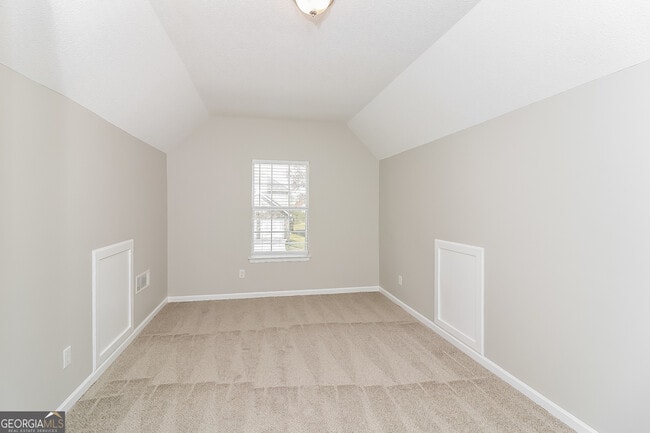 Building Photo - 4223 Butternut Pl