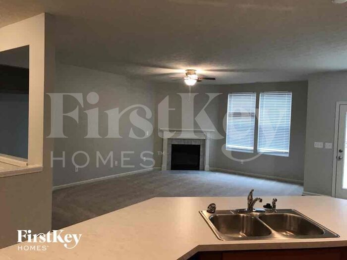 Building Photo - 4653 Rainwater Ln