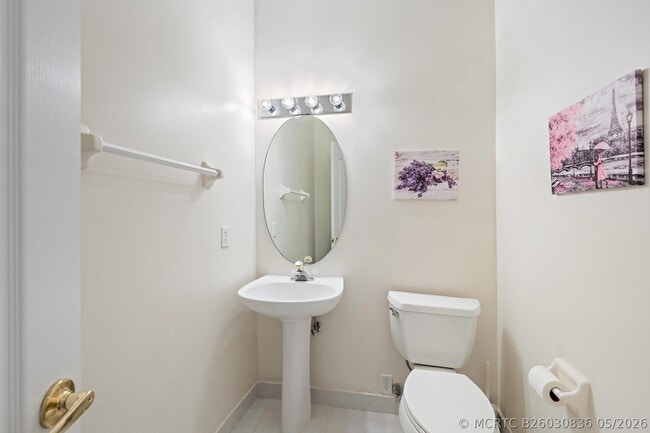 Building Photo - 8232 Heritage Club Dr