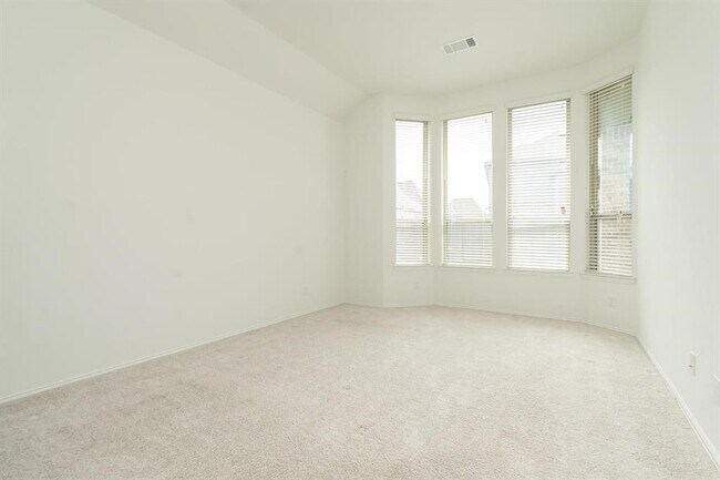 Building Photo - 30423 Agave Cir Ct