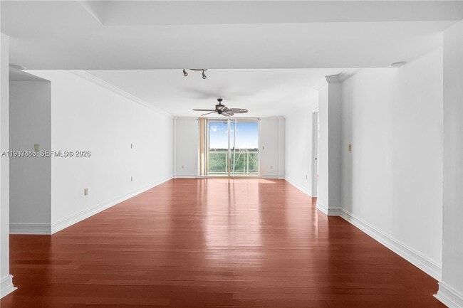 Building Photo - 2841 NE 163rd St