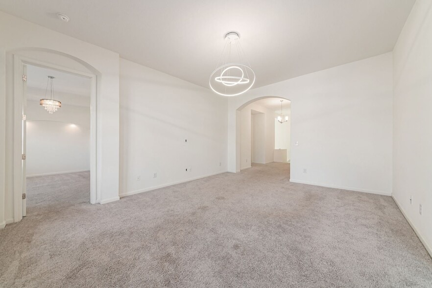 Building Photo - 3587 Evelynton Ave