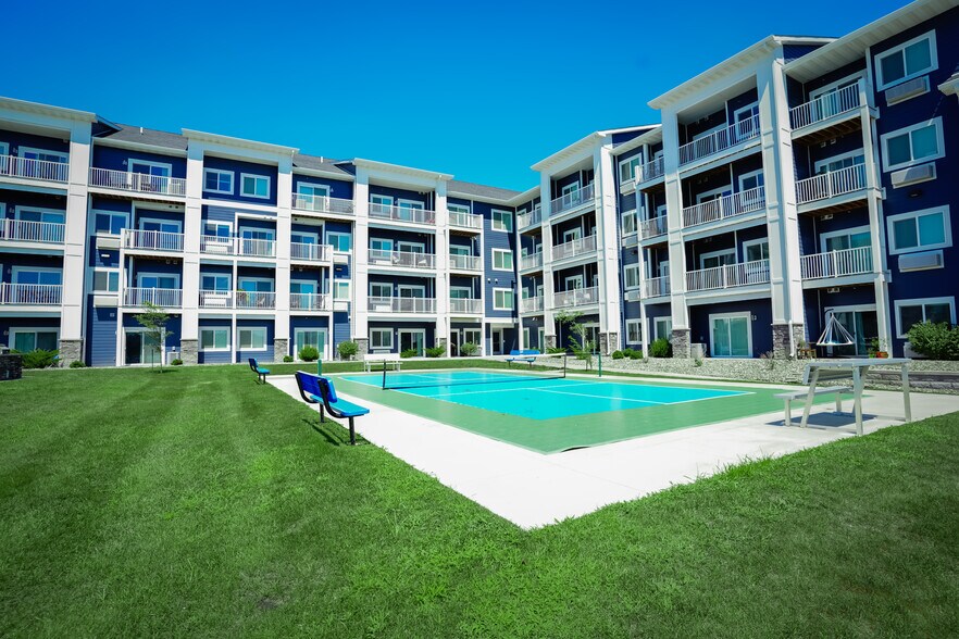 Building Photo - Park 88 Apartments