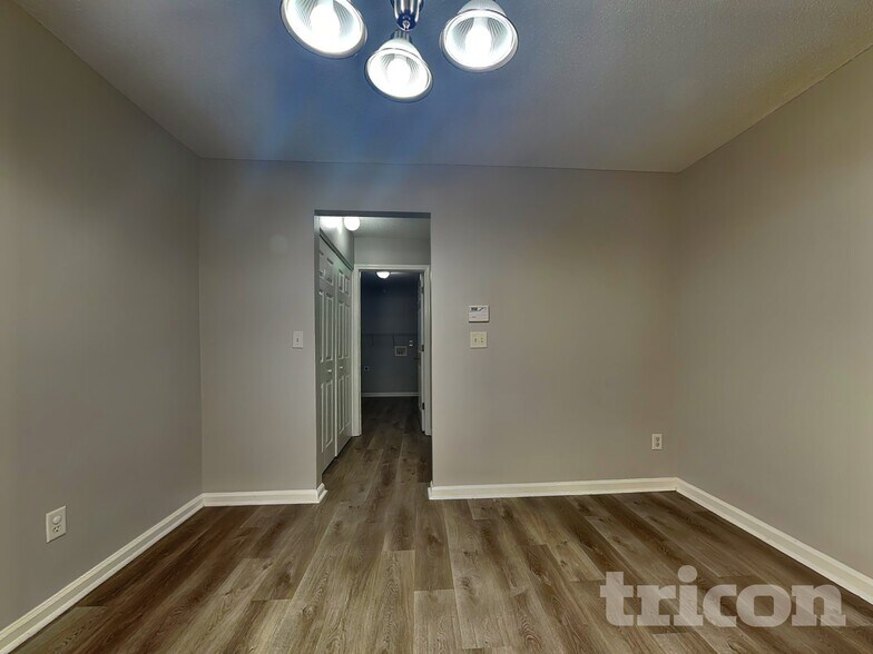 Building Photo - 374 Chesapeake Way