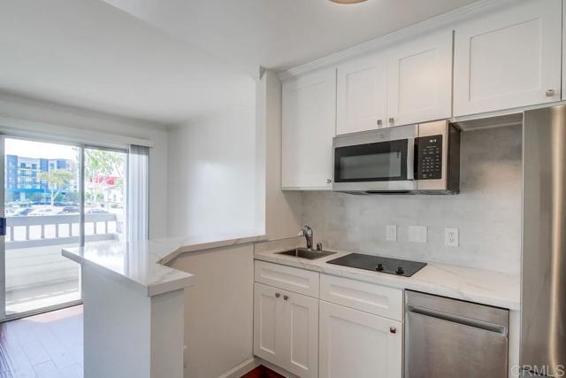 Building Photo - 3950 Cleveland Ave