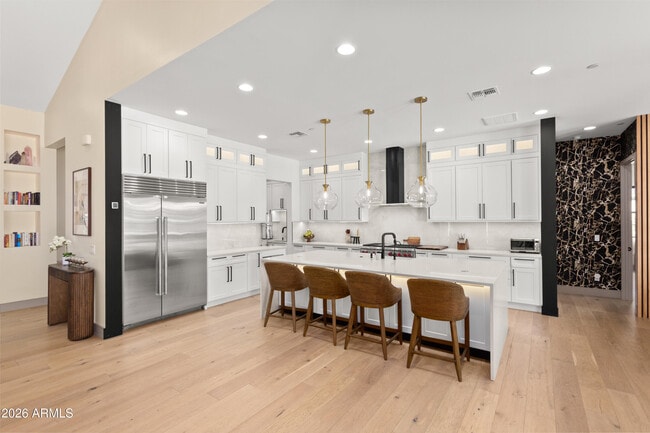 Building Photo - 2912 E Pierson St