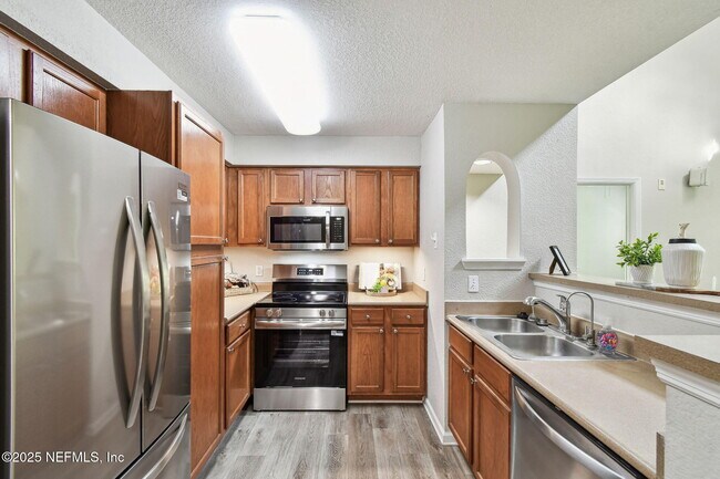 Building Photo - 8550 Touchton Rd