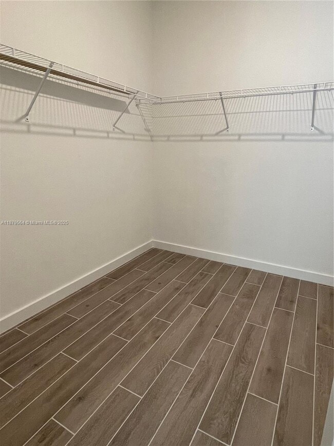 Building Photo - 4524 Catalina Wy