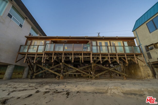 Building Photo - 43000 Pacific Coast Hwy