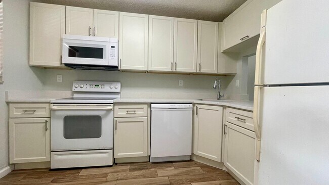 Building Photo - 1801 NW 75th Ave