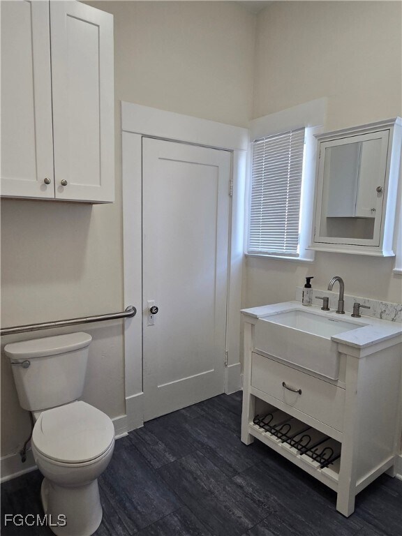 Building Photo - 2029 Clifford St