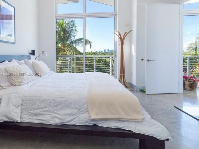 Building Photo - 2001 Meridian Ave