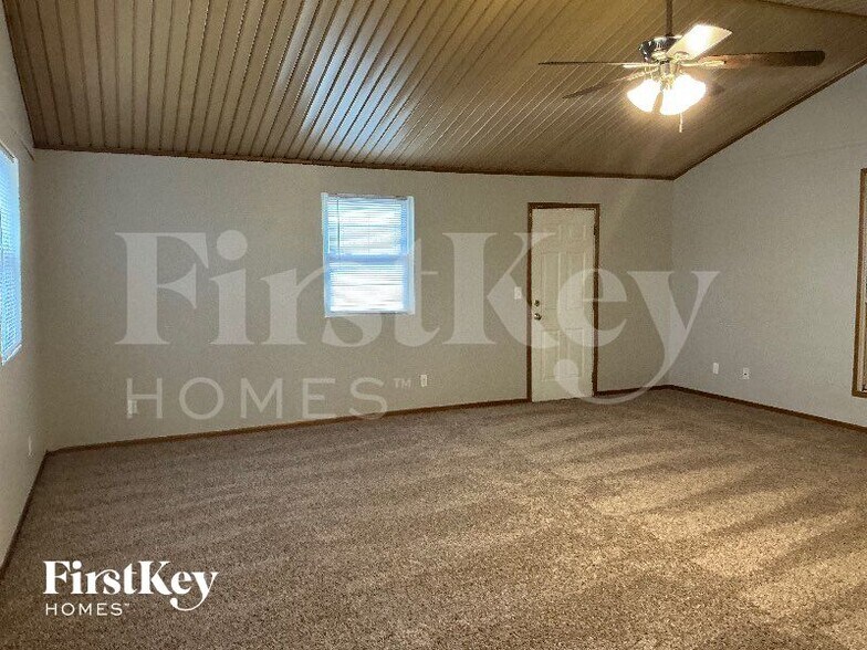 Building Photo - 5216 Frisco Dr