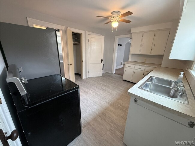 Building Photo - 1035 Oliver St