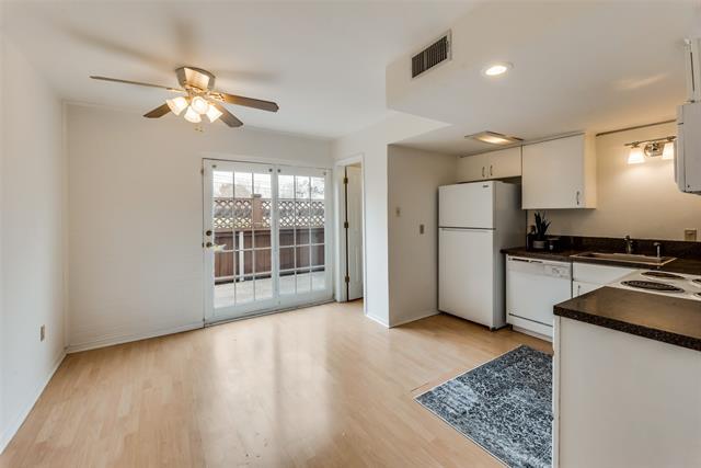 Building Photo - 7759 Royal Ln